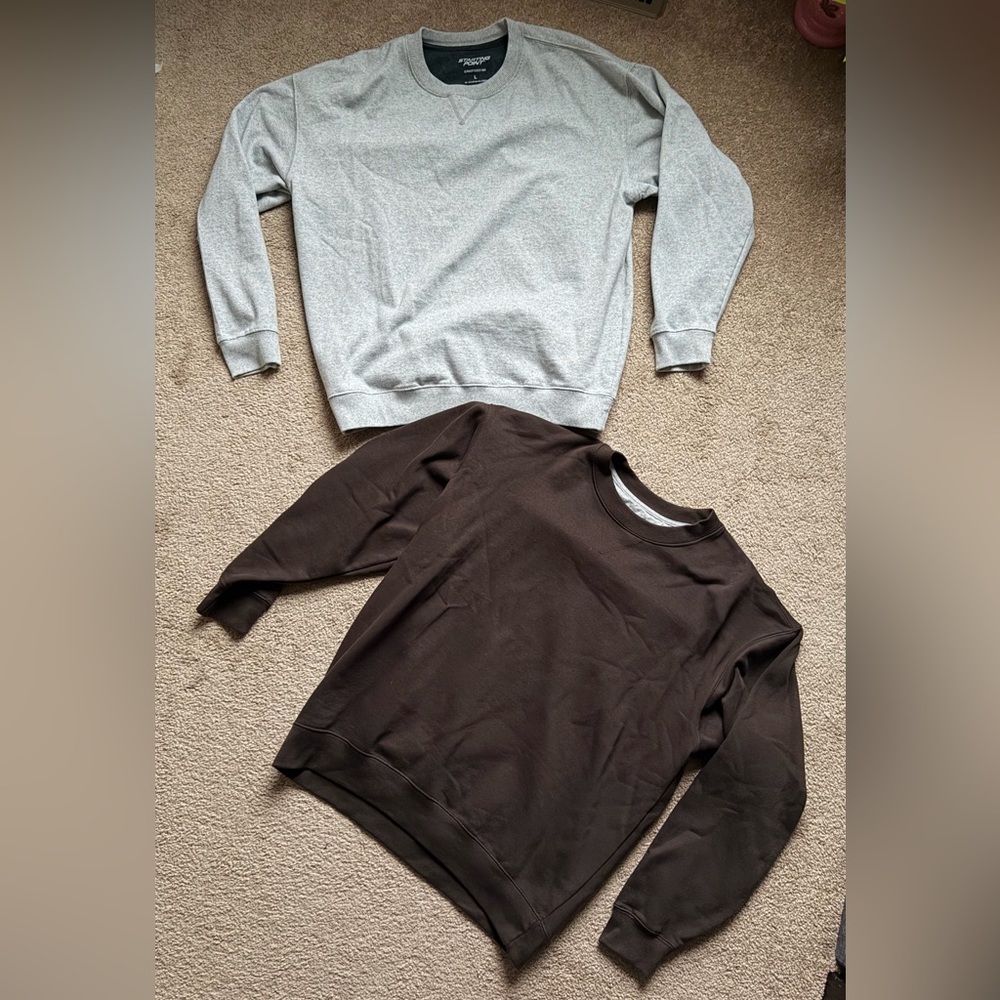 2 Crewnecks